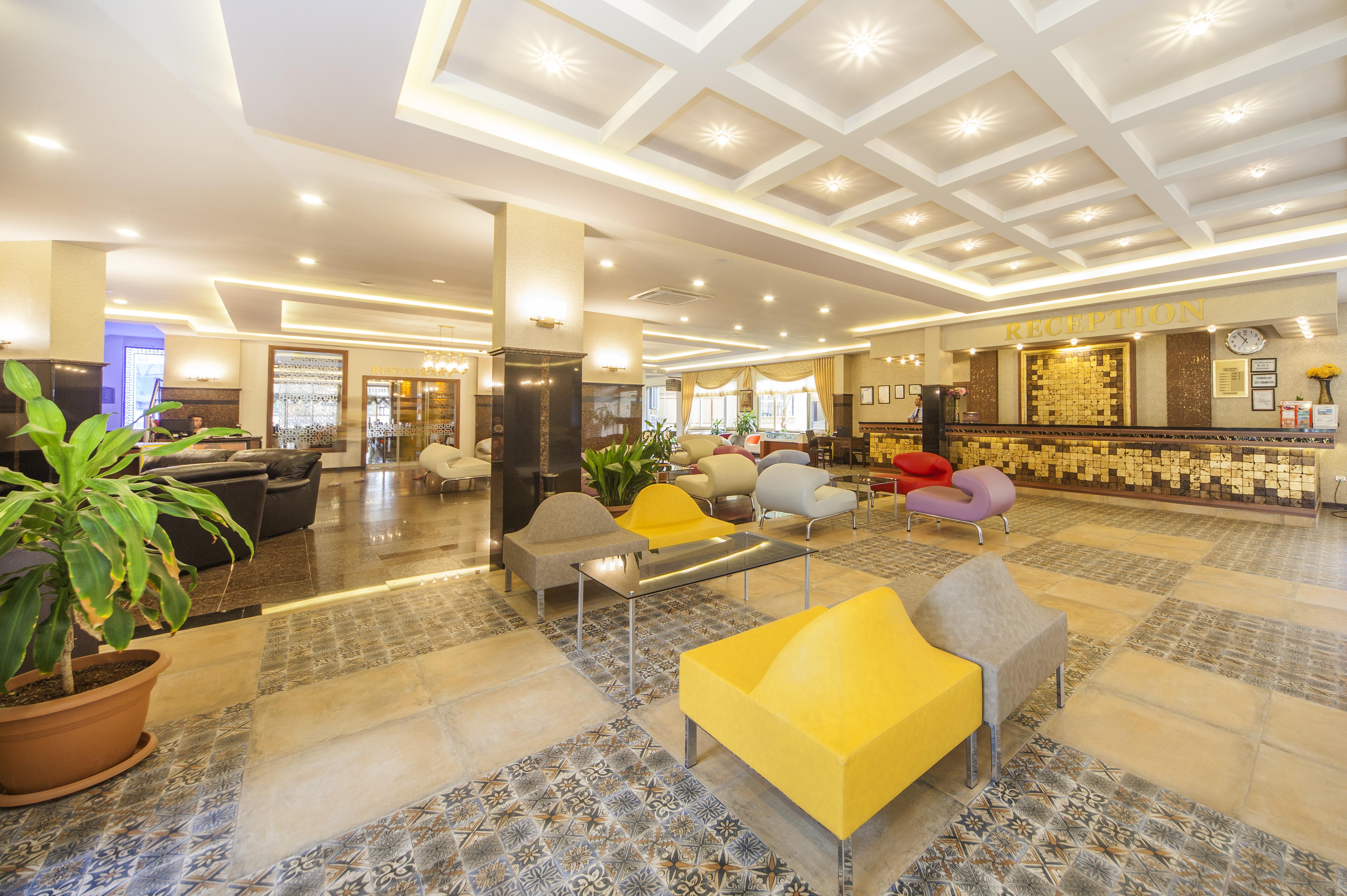 Kleopatra Royal Palm Hotel Alanya Buitenkant foto