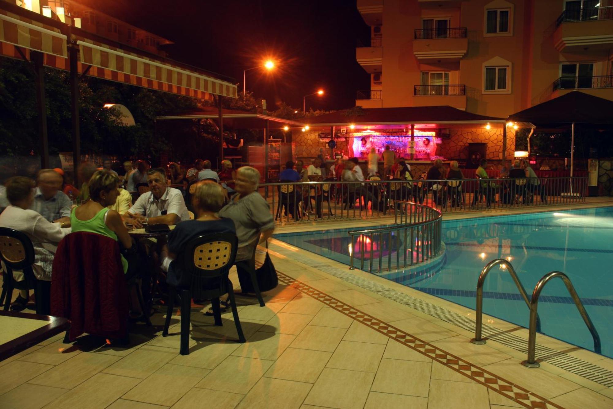 Kleopatra Royal Palm Hotel Alanya Buitenkant foto